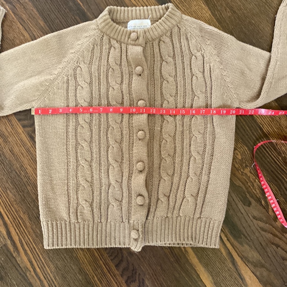 Exclusive Imports Vintage Sweater - Picture 9 of 11